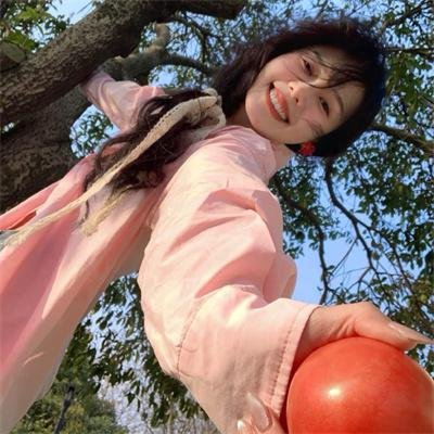 凝视蕾妮玛莉佛森